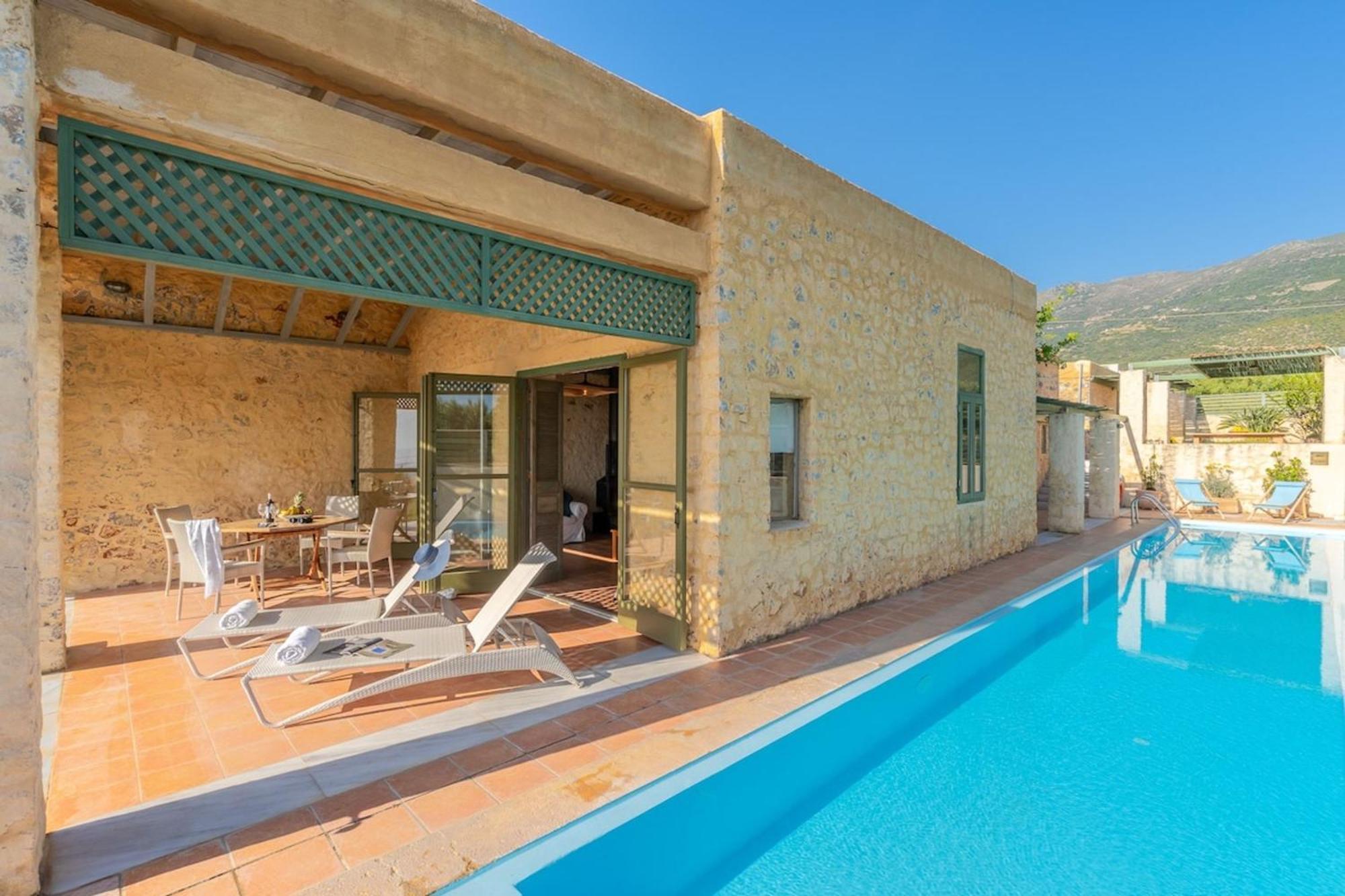 Villa Mediterranea, With Heated Pool Livadia  Dış mekan fotoğraf