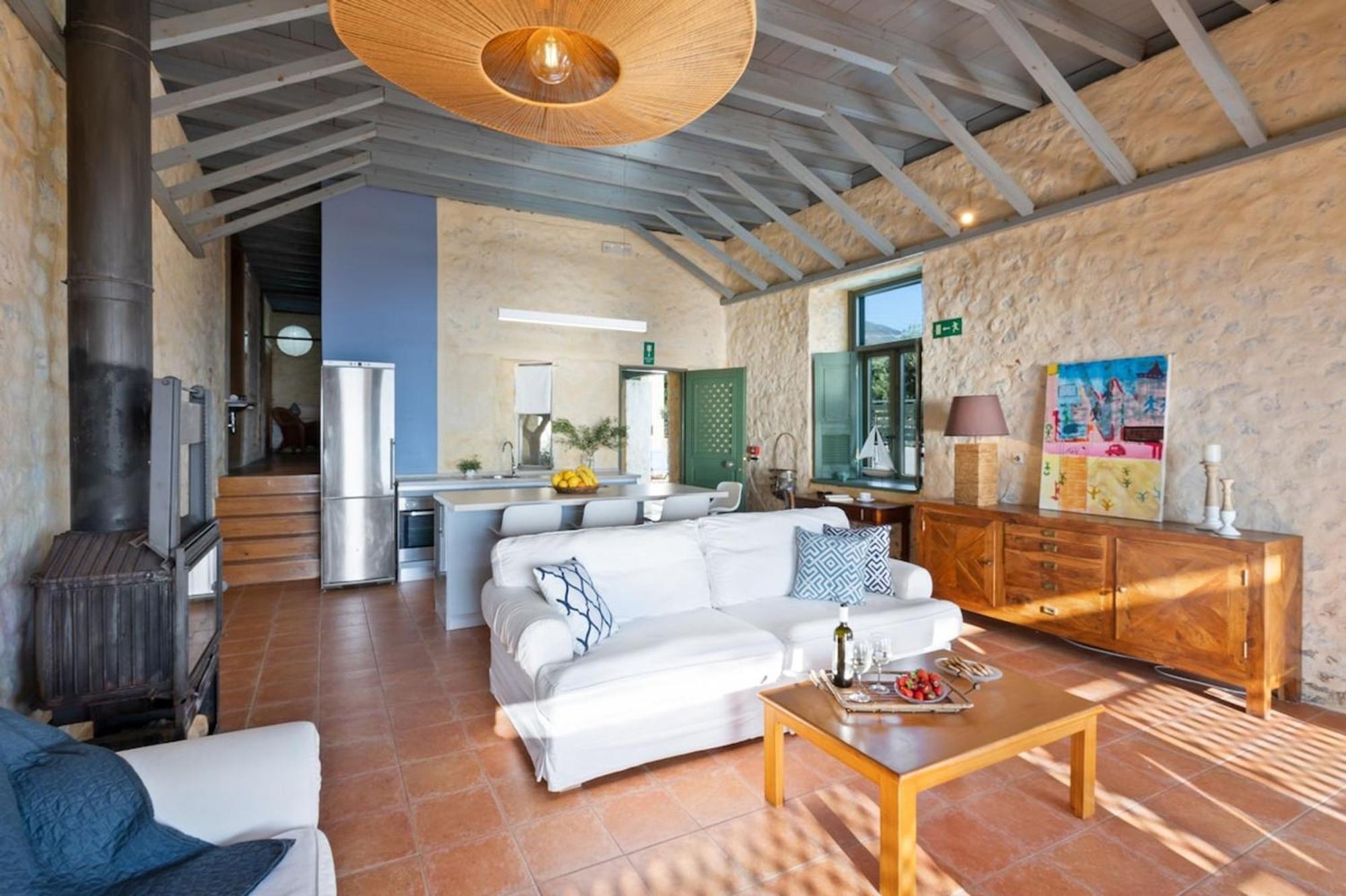 Villa Mediterranea, With Heated Pool Livadia  Dış mekan fotoğraf